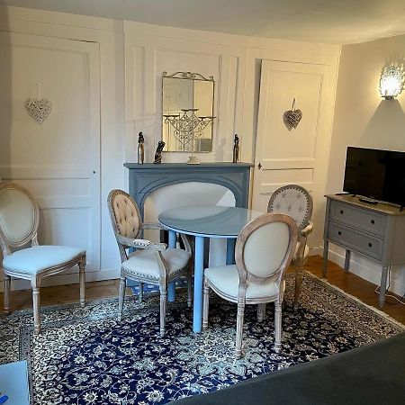 La Parenthese Du Capucin Apartman Honfleur Kültér fotó